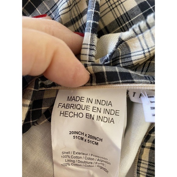 New Pottery Barn ‘All The Way Home’ Tree Reversible Pillow Cover 20” Christmas - Picture 6 of 6